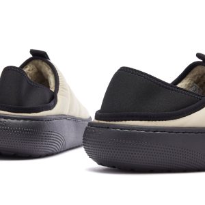 Crocs Classic Puff Moc