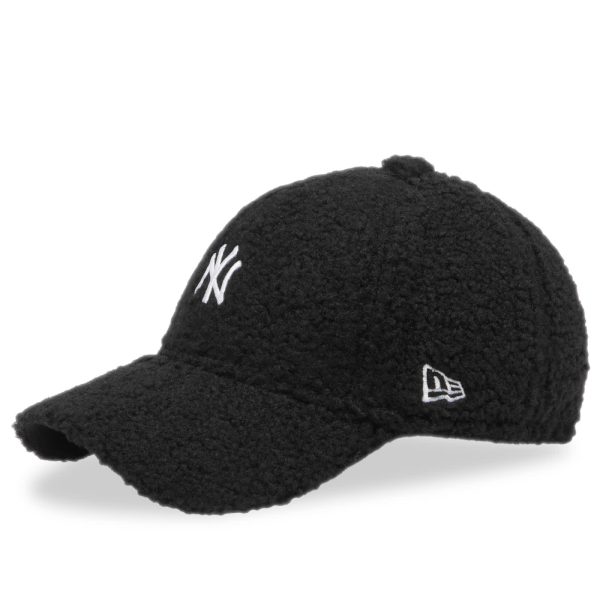 New Era New York Yankees Borg 9Forty Adjustable Cap