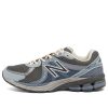 New Balance 860v2 Sneaker