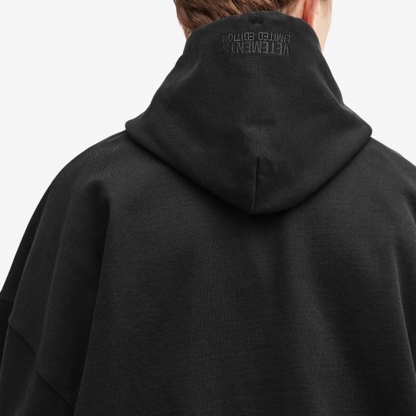 VETEMENTS Oval Logo Cropped Boxy Hoodie