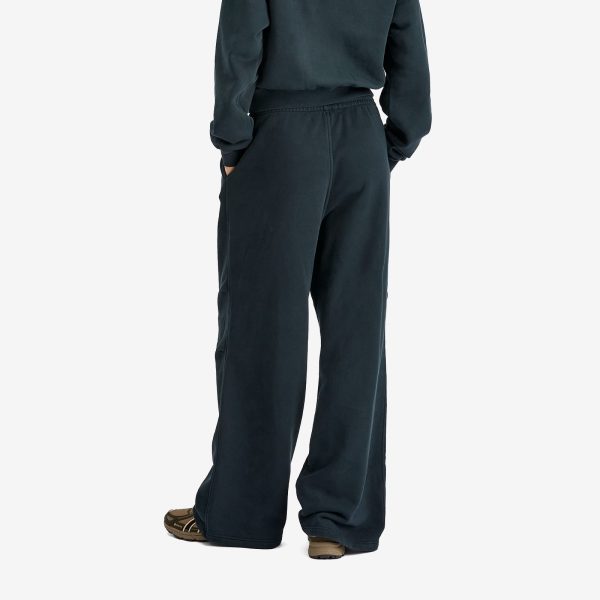 SKIMS Lofty Garment Dye Fleece Boxer Sweatpants