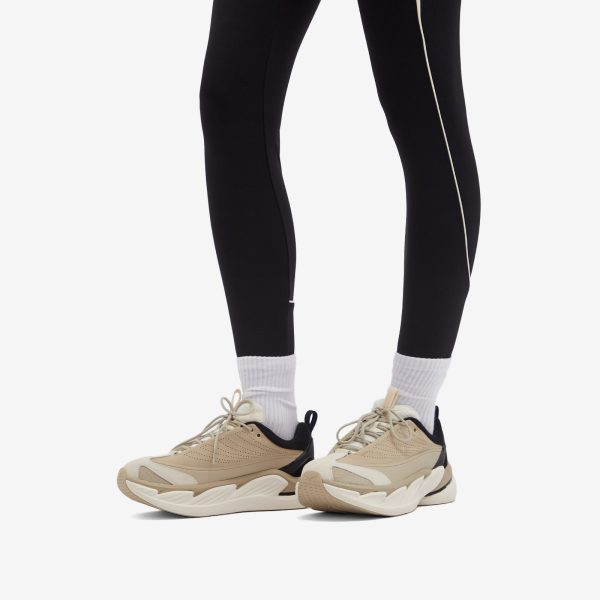 HOKA ONE ONE Elevon X