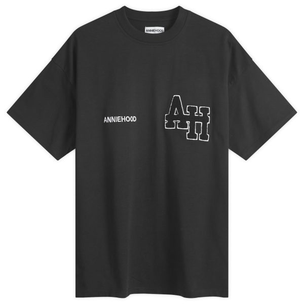 ANNIE HOOD College T-Shirt